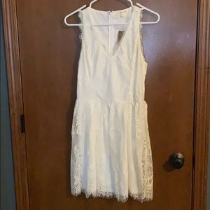 White lace dress